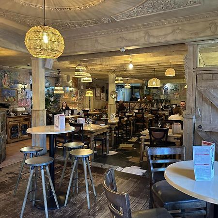 Michelangelos - Rooms, Restaurant & Bar Гейтсхед Экстерьер фото
